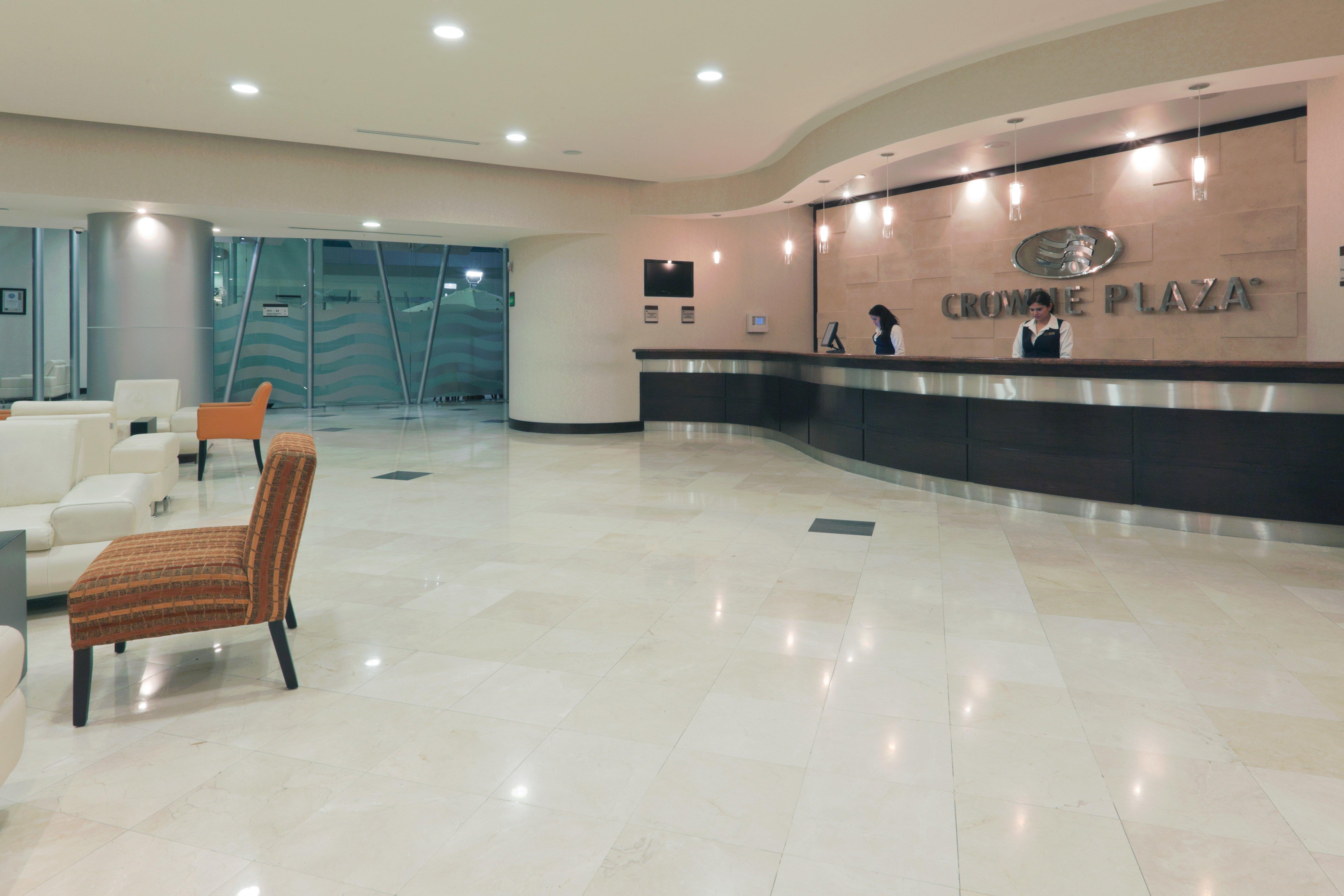 Crowne Plaza Leon By Ihg Hotel Beltér fotó