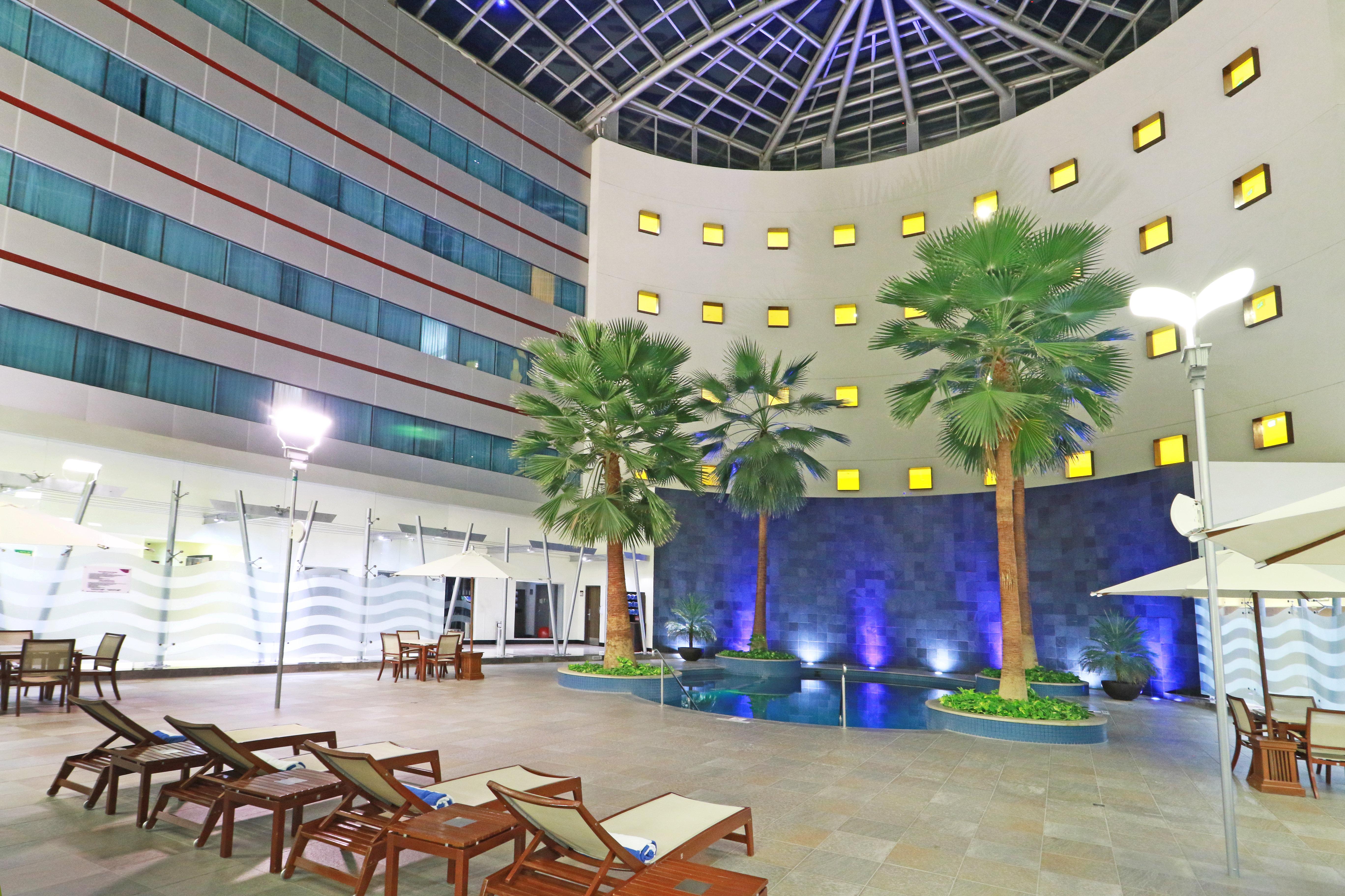 Crowne Plaza Leon By Ihg Hotel Kültér fotó
