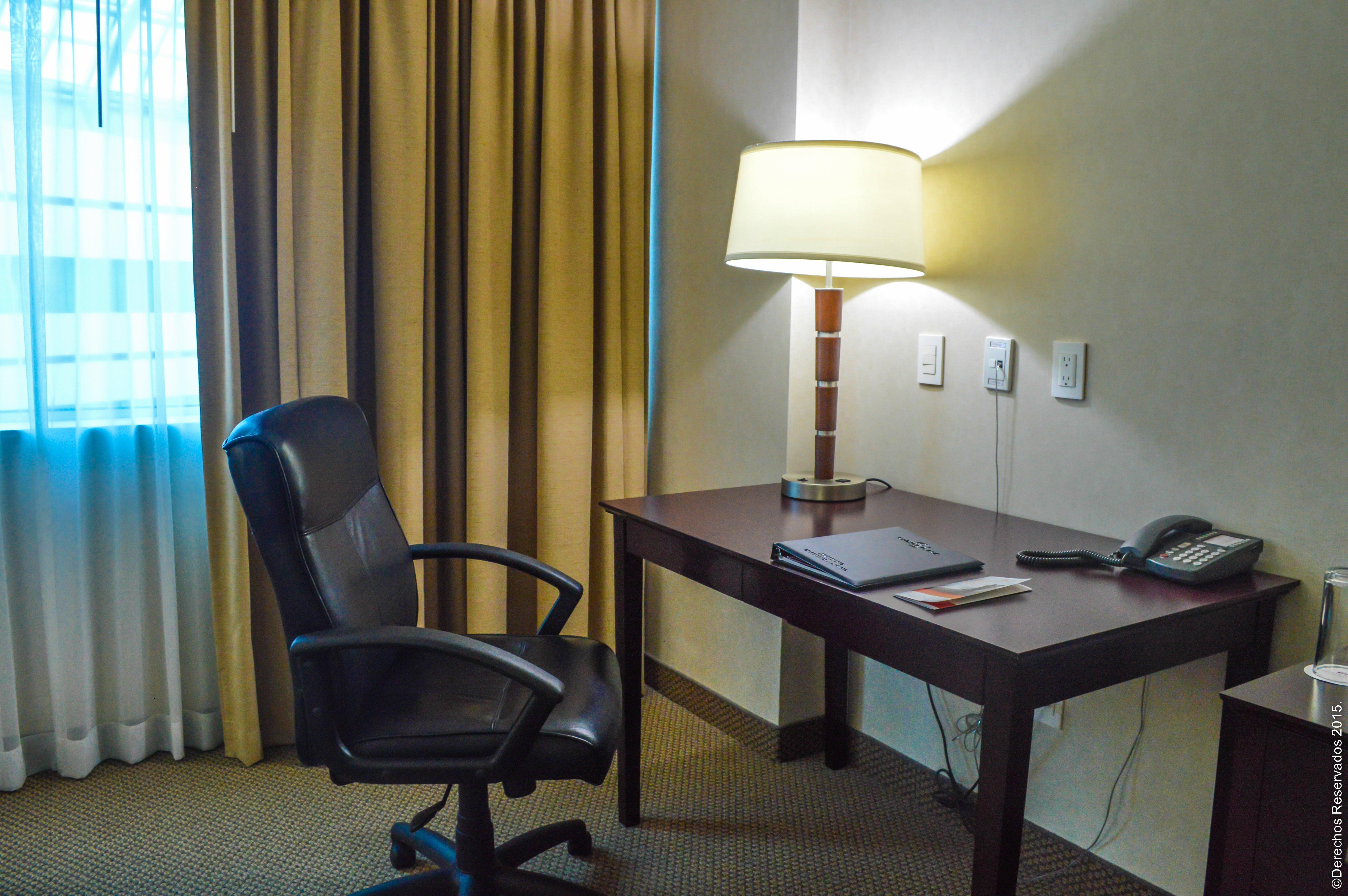 Crowne Plaza Leon By Ihg Hotel Kültér fotó
