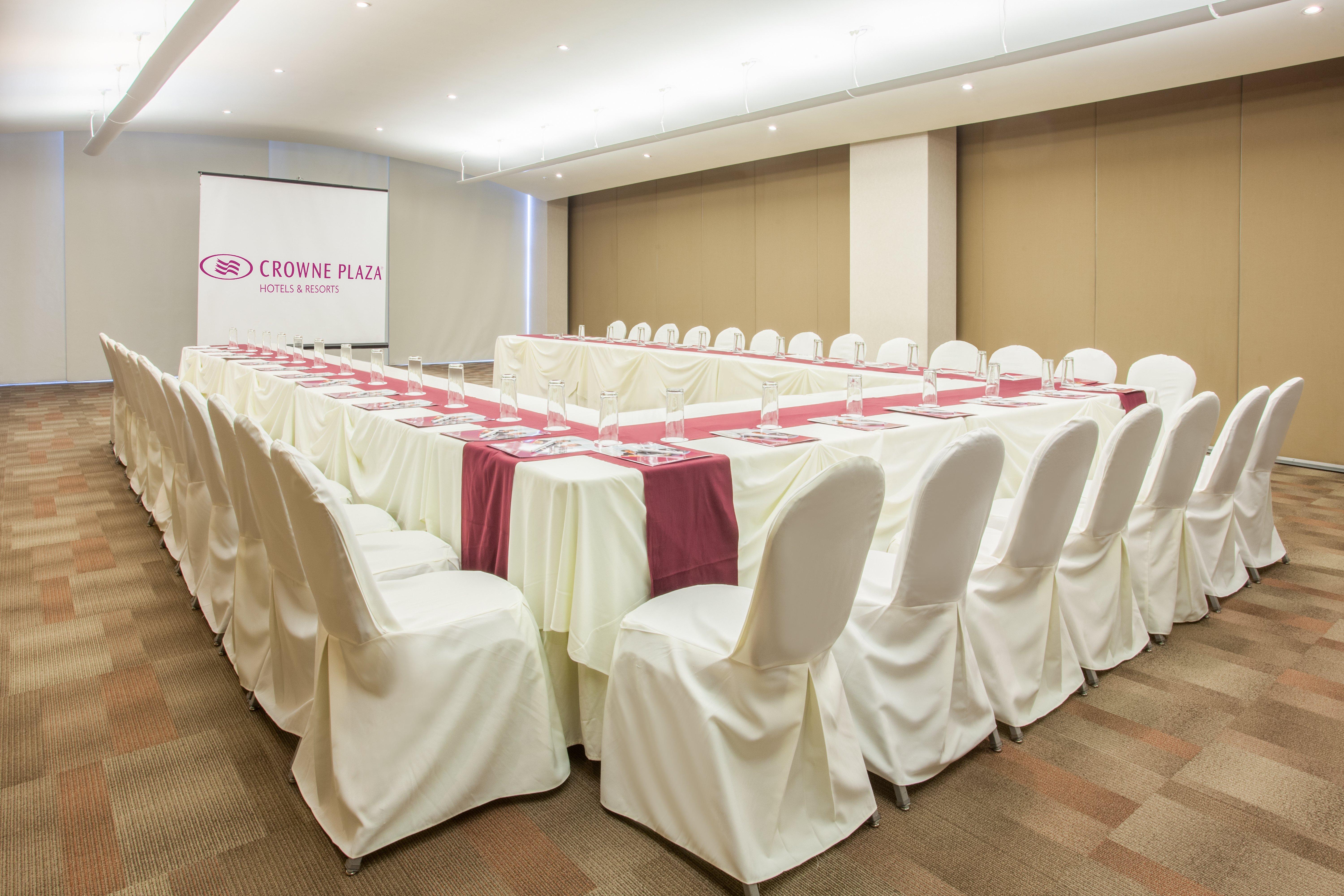 Crowne Plaza Leon By Ihg Hotel Kültér fotó
